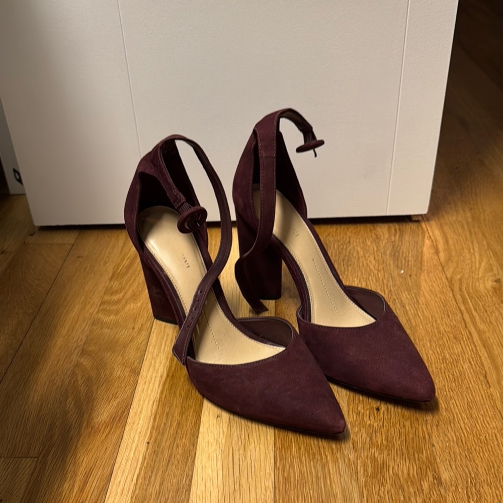 Gianni Bini Brown Heels with Ankle Strap and Stiletto